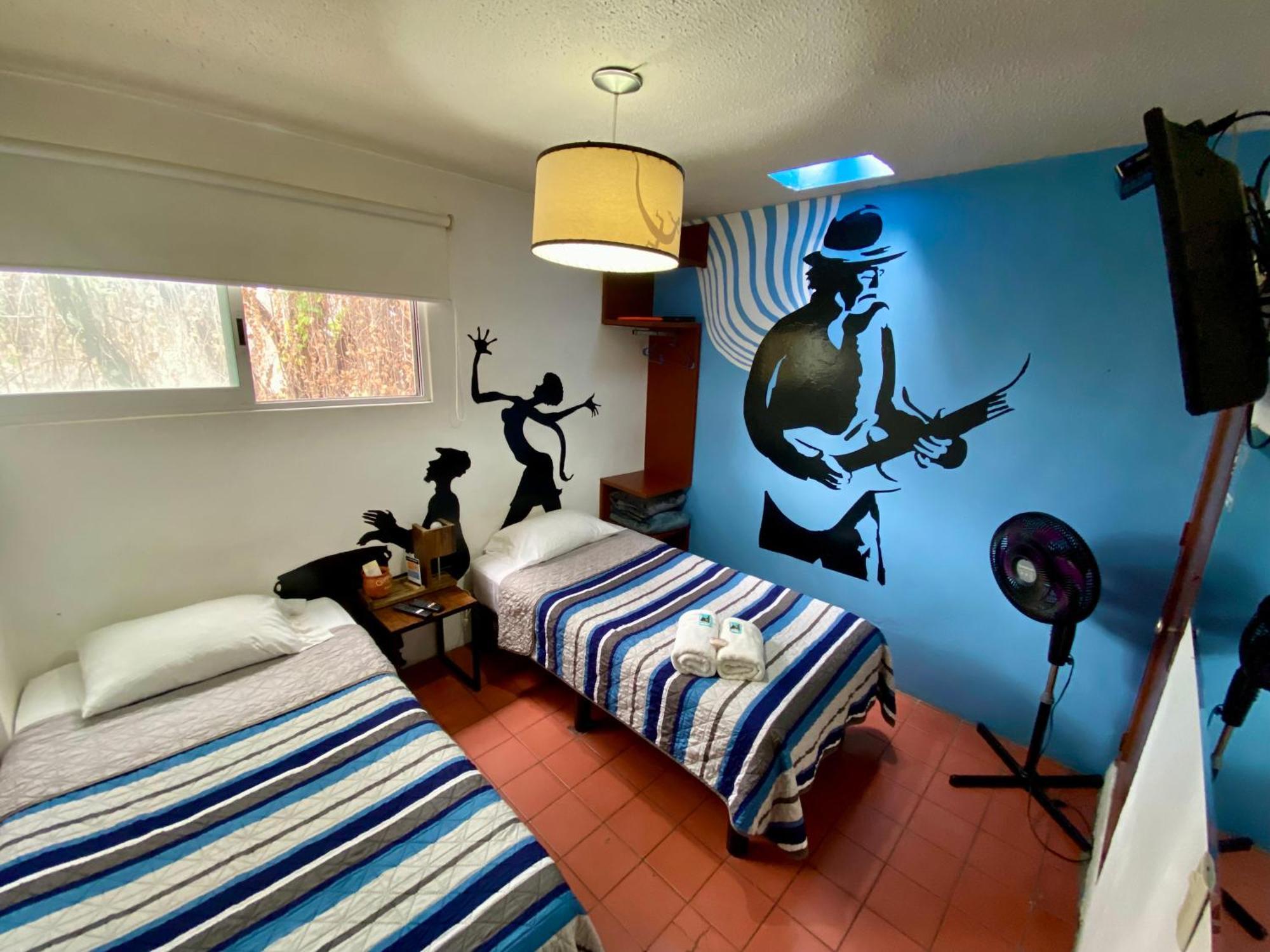 Hostel Hospedarte Chapultepec Γκουανταλαχάρα Εξωτερικό φωτογραφία