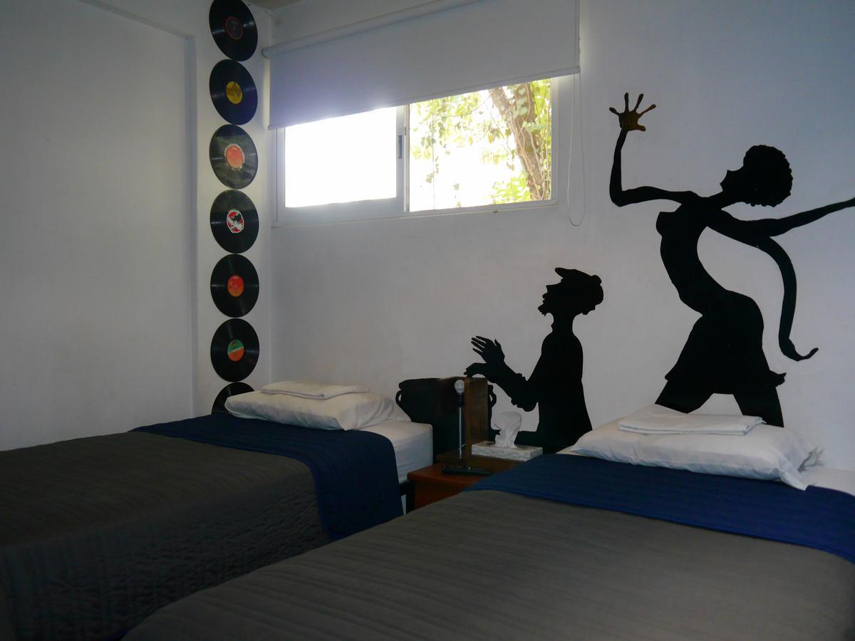Hostel Hospedarte Chapultepec Γκουανταλαχάρα Εξωτερικό φωτογραφία