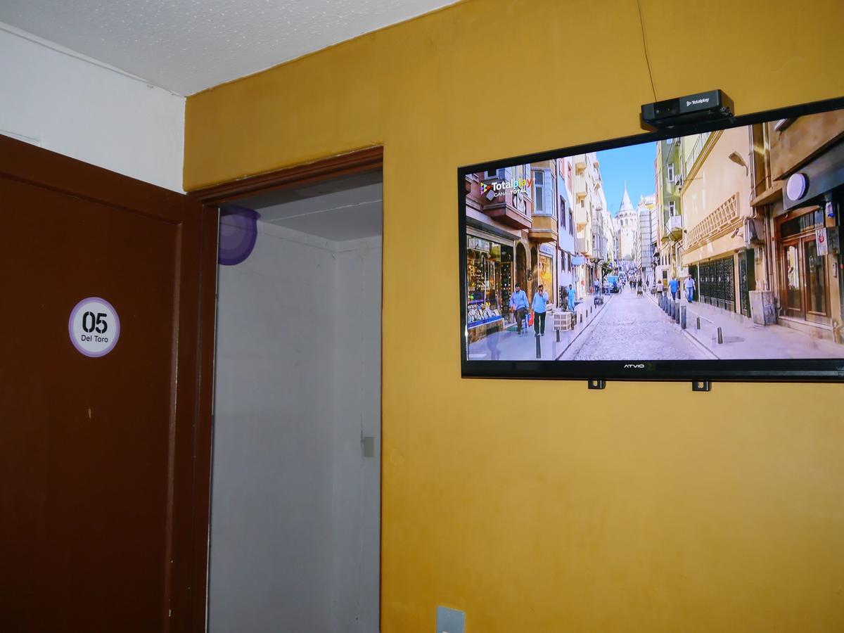 Hostel Hospedarte Chapultepec Γκουανταλαχάρα Εξωτερικό φωτογραφία