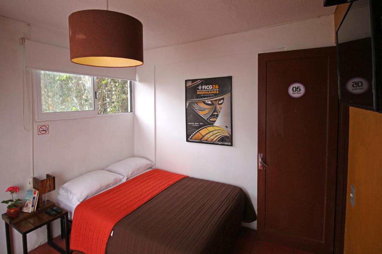Hostel Hospedarte Chapultepec Γκουανταλαχάρα Εξωτερικό φωτογραφία
